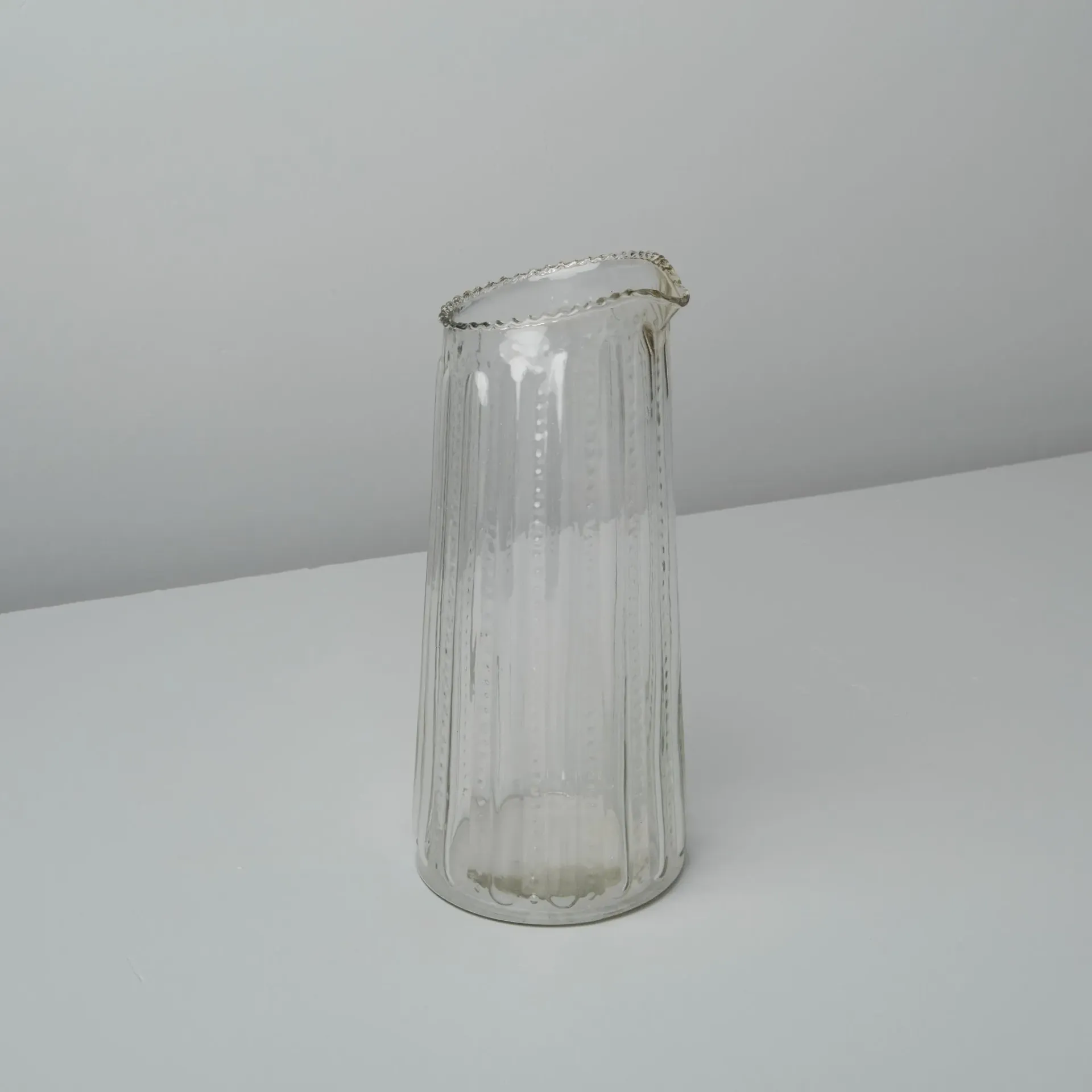 [BEHOME-987-12] Ruffle Glass - Karaf